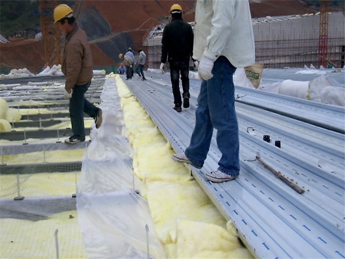 儋州安吉县体育馆网架